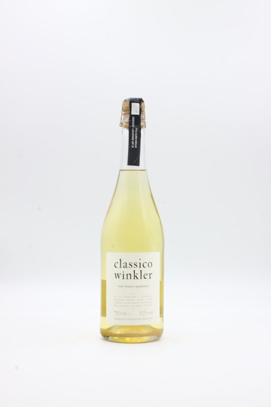Alessandro Winklers großer Spumante aus dem Veneto: Vergoren aus Boschera und Chardonnay nach der Mèthode Champenoise. Feine Perlage, kühl, expressiv.